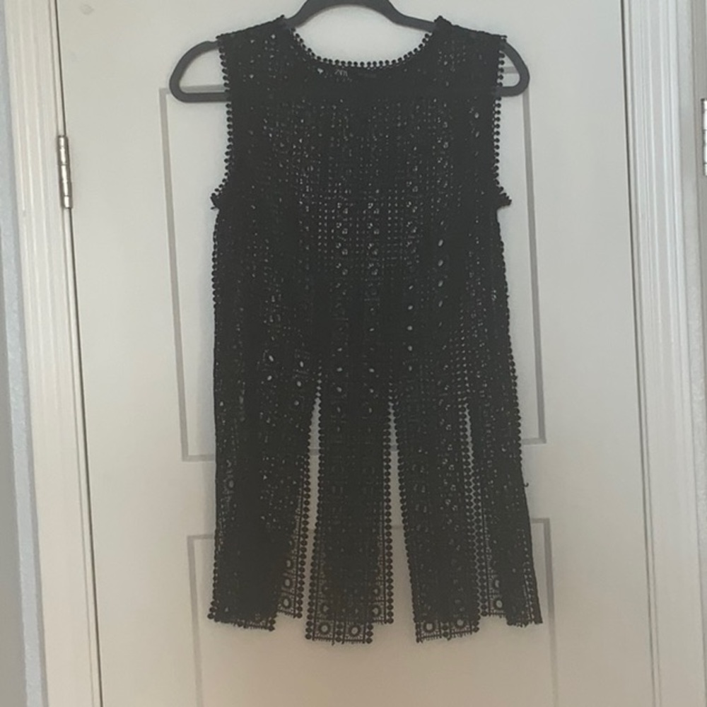 Never worn Zara top